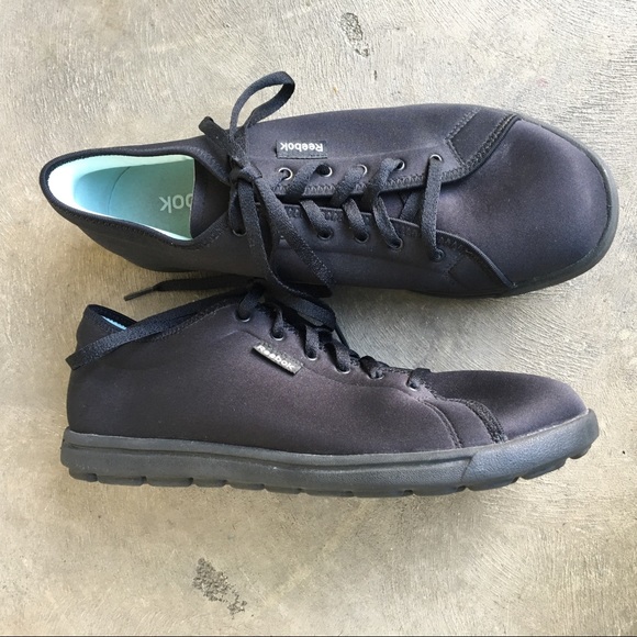 Reebok Shoes - Reebok Skyscrape Runaround 2.0 Walking Shoe